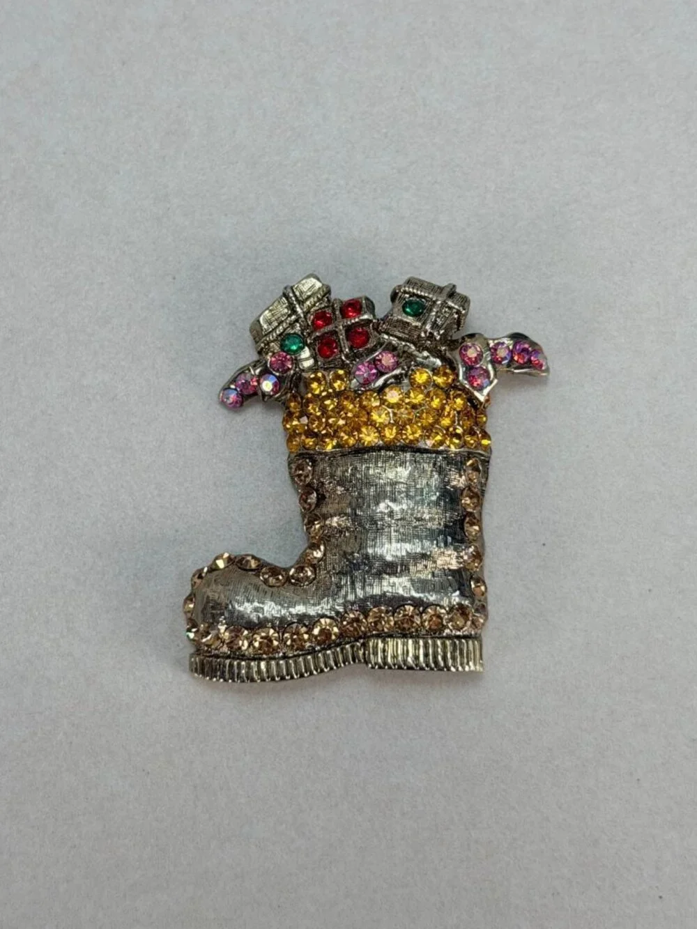 Vintage Christmas Stocking Brooch Rhinestone Enamel Gifts Holiday Pin Gold Tone